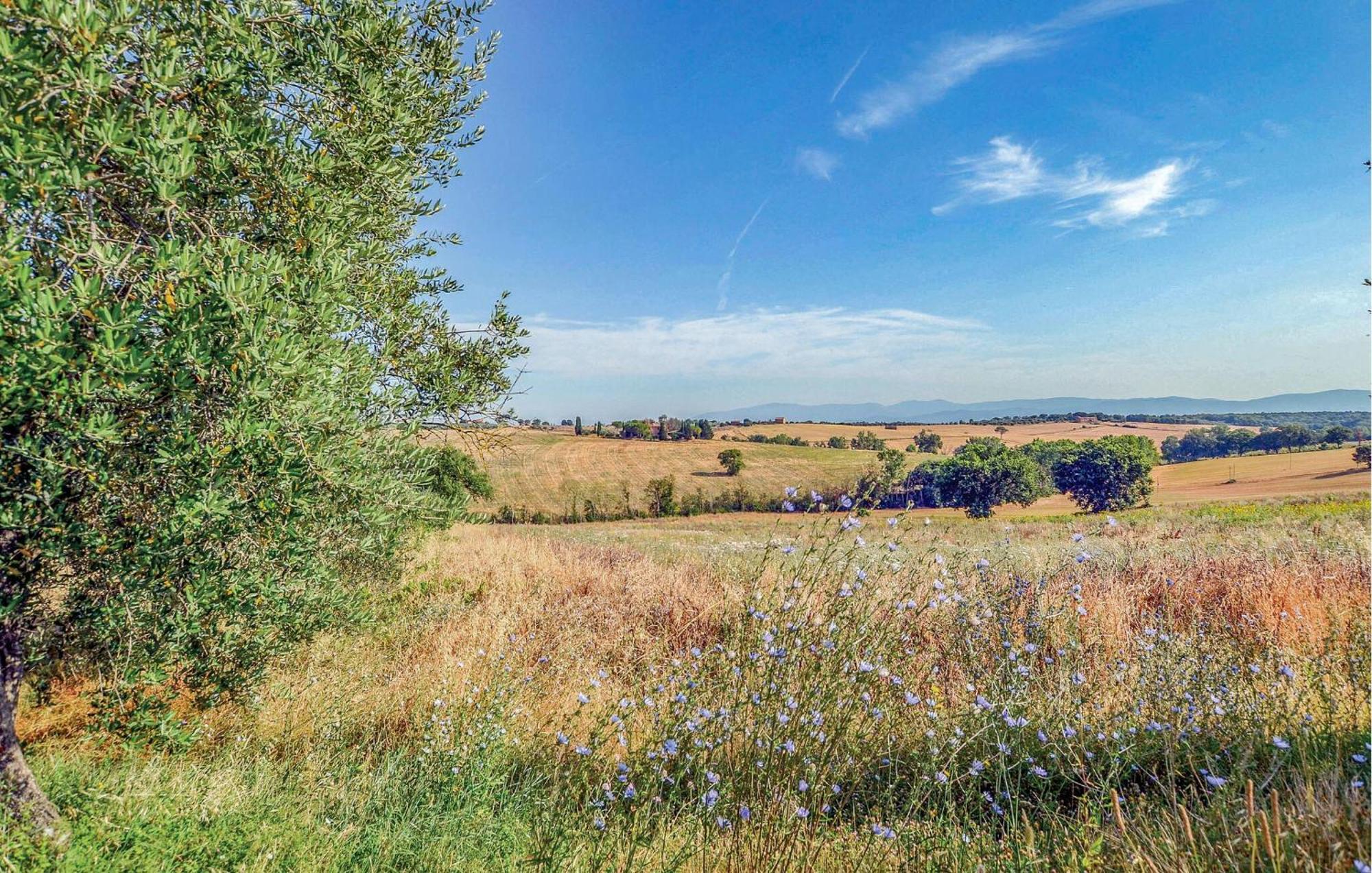 Lovely Apartment In Tuoro Sul Trasimeno With Wifi Luaran gambar